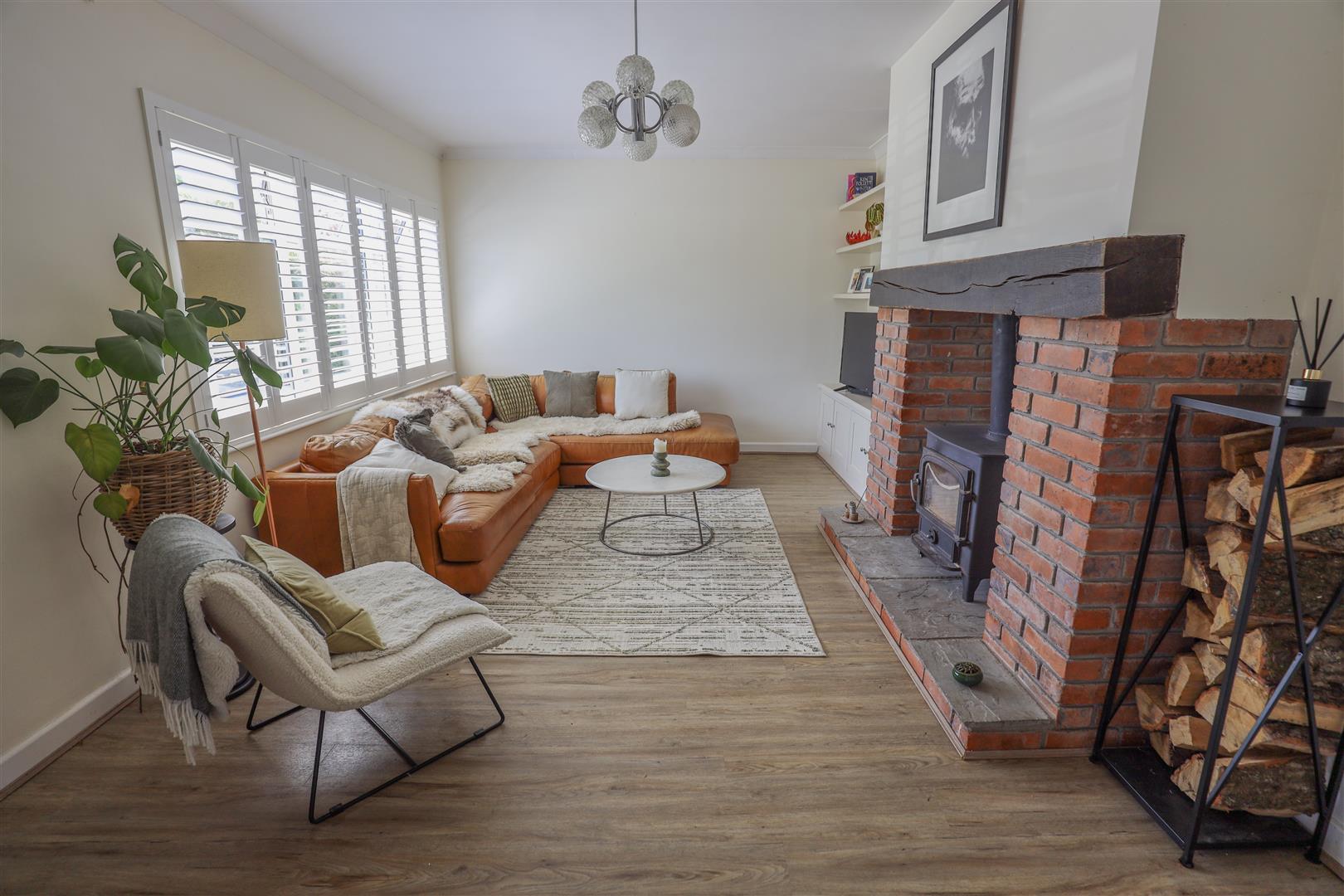 Unicorn Cottage, Chapel Road, Broughton, Nr Cowbridge, Vale of Glamorgan, CF71 7QR
